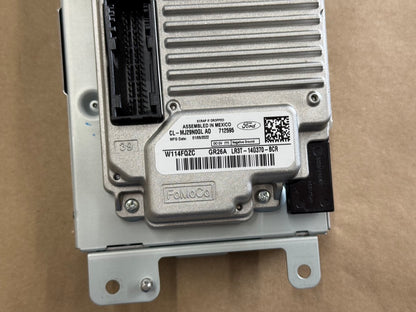 2022 Ford Mustang GT Touch Screen, Face Plate, Radio, Module USB Port