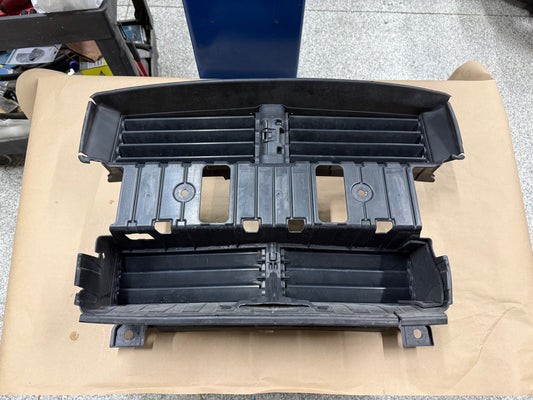 2018-2023 Ford Mustang GT Radiator Air Shutter Grille Assembly