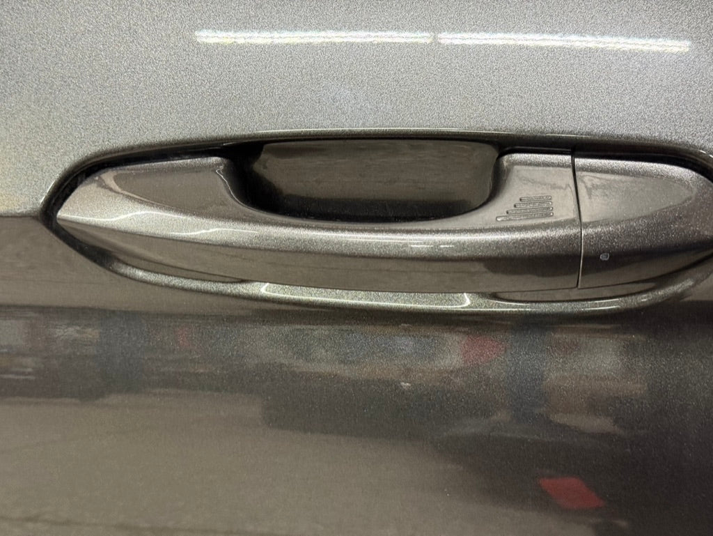 2015-2023 Ford Mustang GT GT500 LH Driver Side Door Complete w/Glass "J7"
