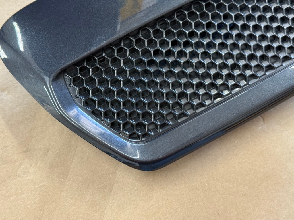2018-2023 Ford Mustang GT RH Passenger Side Hood Vent "HX"