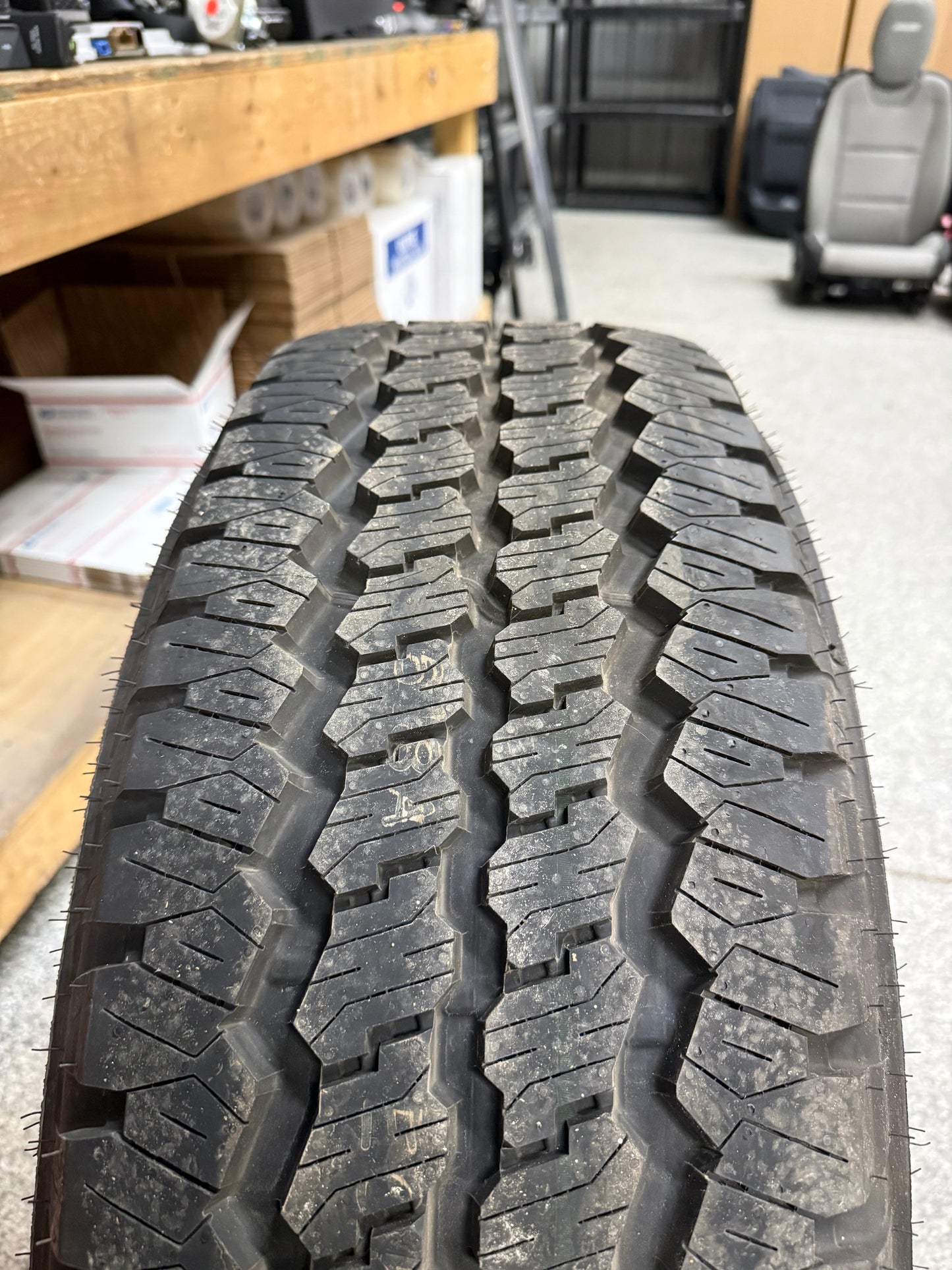 2023-2025 Ford F-250 F-350 Super Duty Spare Tire Bridgestone 275/70/18