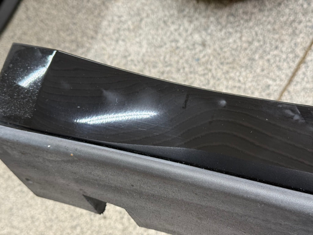 2015-2023 Ford Mustang GT V6 LH Side Skirt Molding Driver Side "G1"