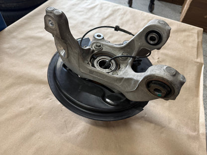 2015-2023 Ford Mustang 5.0 GT RH Passenger Side Rear Spindle Knuckle Hub