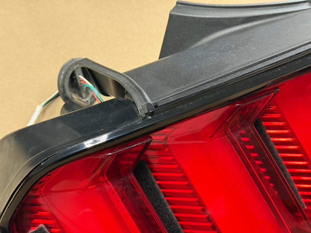 2018-2023 Ford Mustang GT350 GT V6 EcoBoost Tail Light LH Driver Side LED