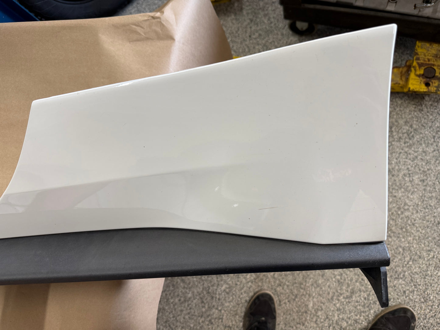 2015-2023 Ford Mustang GT V6 LH Side Skirt Molding Driver Side "YZ"