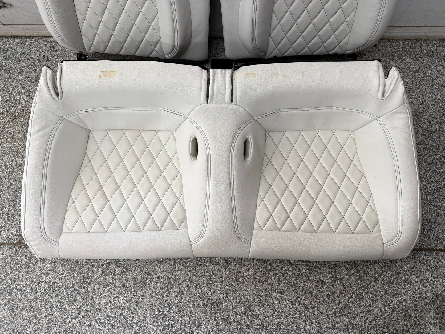 2018-2023 Ford Mustang GT White Aftermarket Leather Coupe Front Rear Power Seats