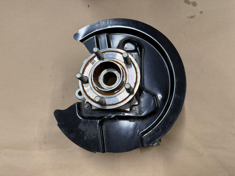 2024-2025 Ford Mustang 5.0 GT RH Passenger Side Rear Spindle Knuckle Hub