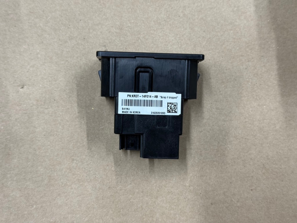 2021 Ford Mustang GT Touch Screen, Face Plate, Radio, Module USB Port