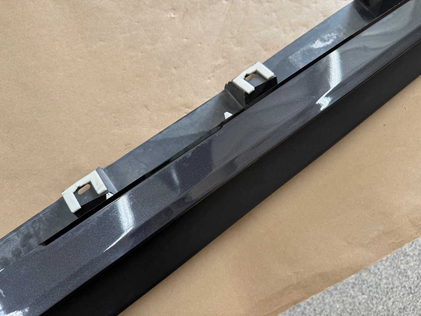 2015-2023 Ford Mustang GT V6 RH Passenger Side Skirt Molding "HY"