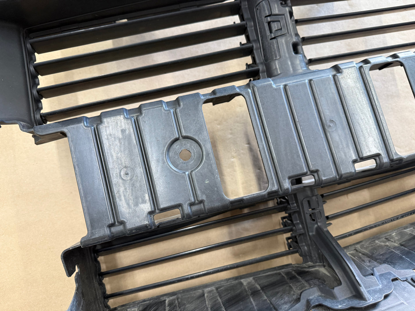 2018-2023 Ford Mustang GT Radiator Air Shutter Grille Assembly