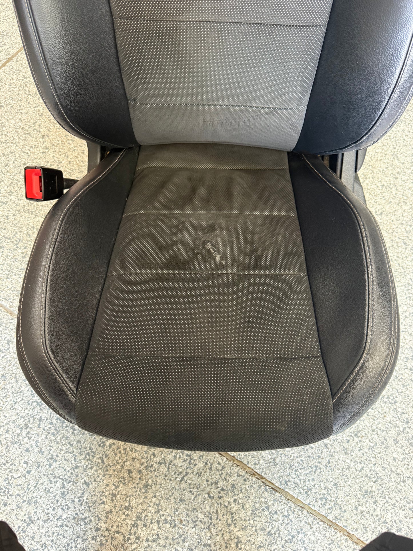 2018-2023 Ford Mustang GT Leather/Suede Set of Seats Black Heated/Cooled