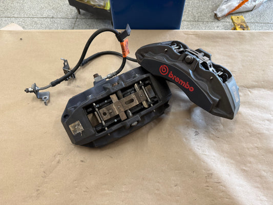 2015-2023 Ford Mustang GT Front 6 Piston BREMBO Brake Calipers