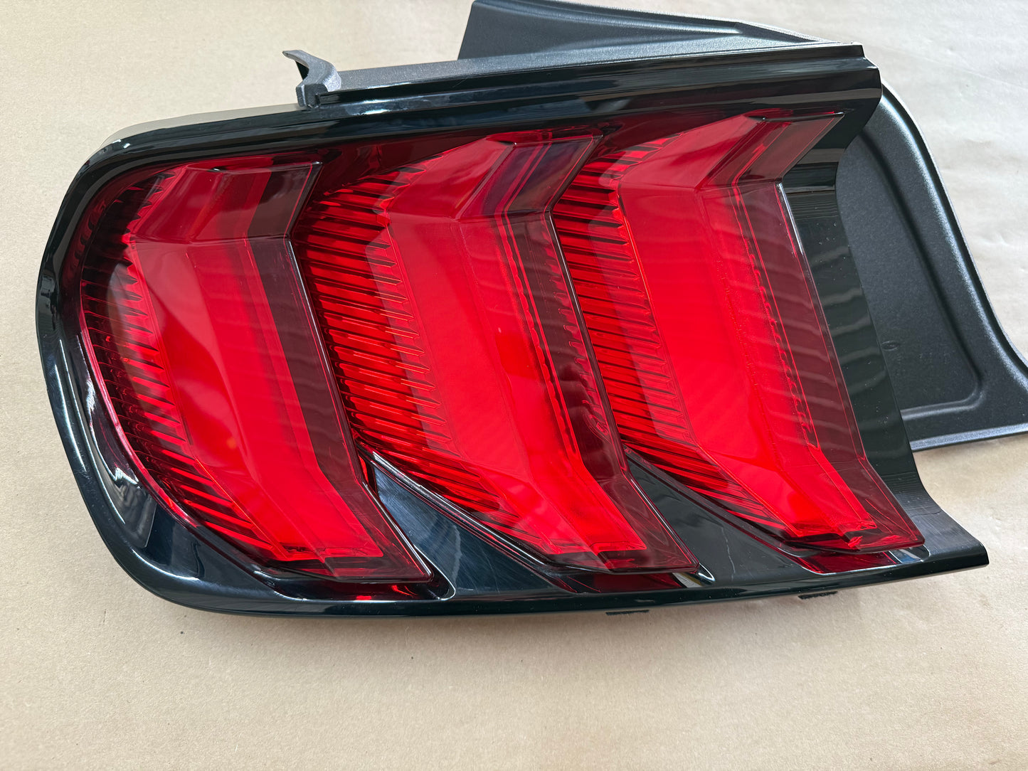 2018-2023 Ford Mustang GT350 GT V6 EcoBoost Tail Light LH Driver Side LED