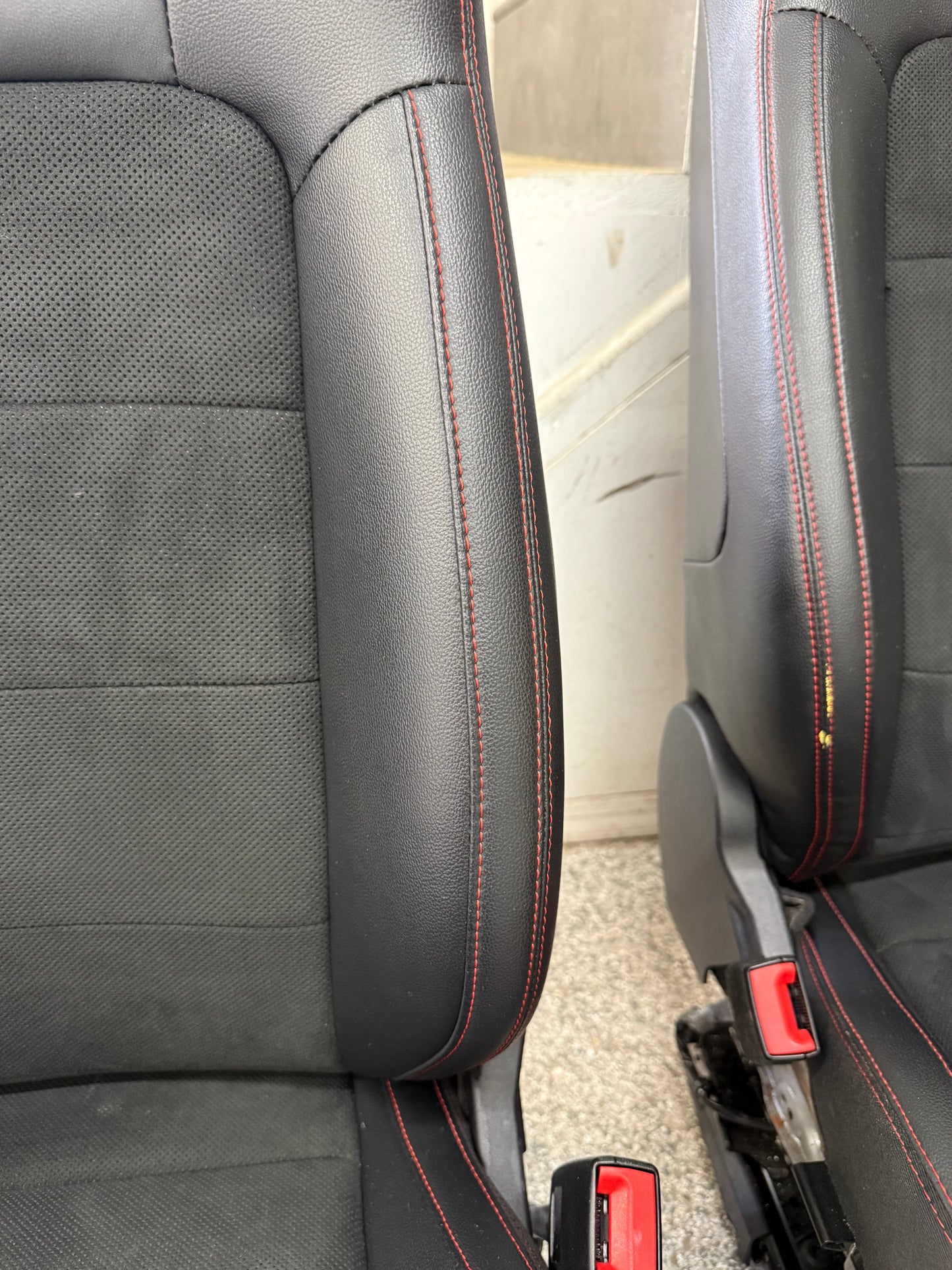 2018-2023 Ford Mustang GT/CS Leather/Suede Front Seats Black Heated/Cooled