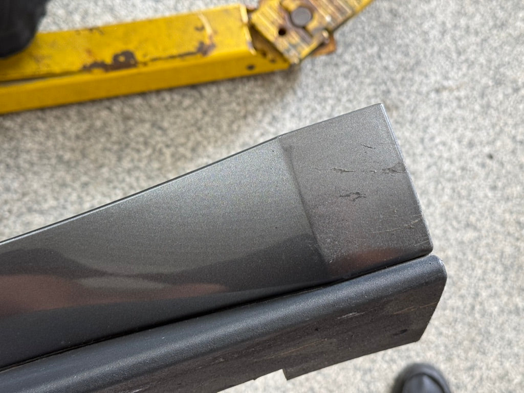 2015-2023 Ford Mustang GT V6 RH Passenger Side Skirt Molding "J7"