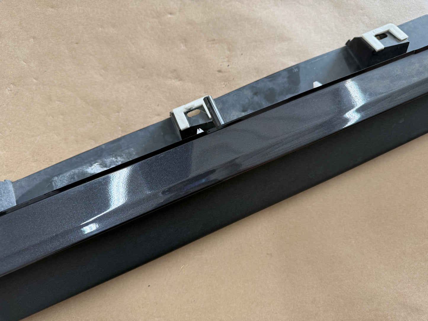 2015-2023 Ford Mustang GT V6 RH Passenger Side Skirt Molding "HY"