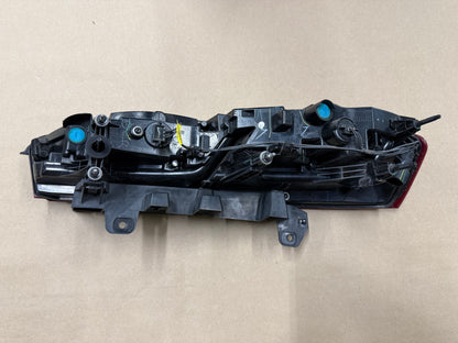 2016-2018 Chevrolet Camaro SS LH Driver Side Factory LED Tail Light