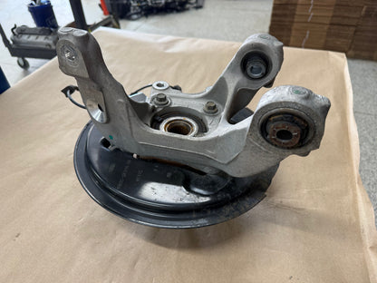 2015-2023 Ford Mustang 5.0 GT RH Passenger Side Rear Spindle Knuckle Hub