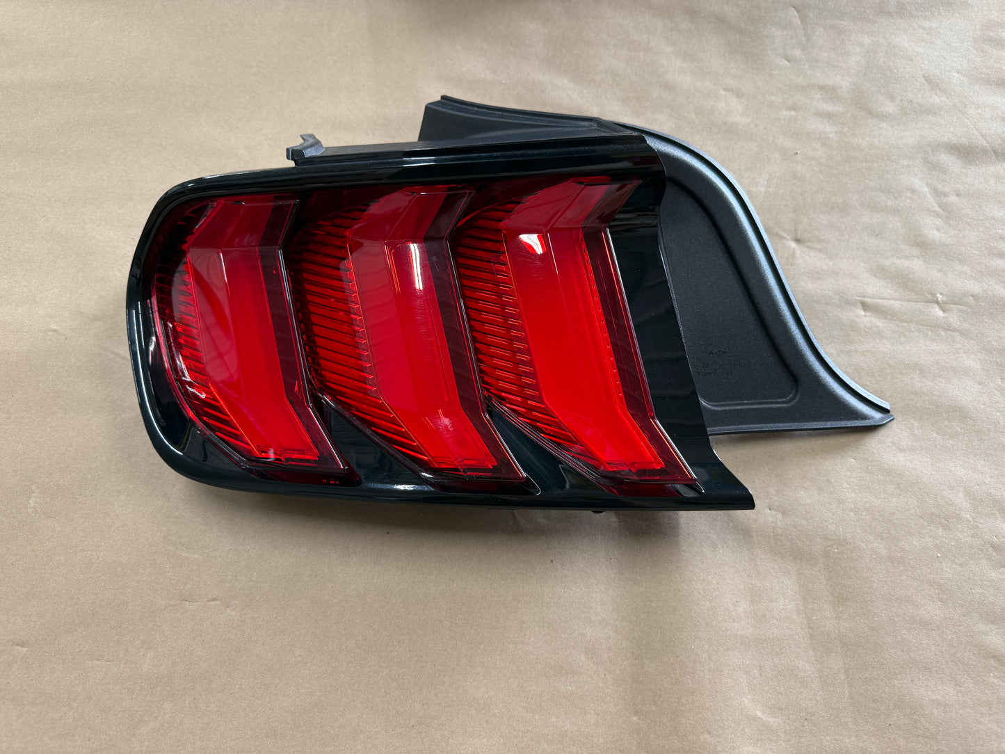 2018-2023 Ford Mustang GT350 GT V6 EcoBoost Tail Light LH Driver Side LED