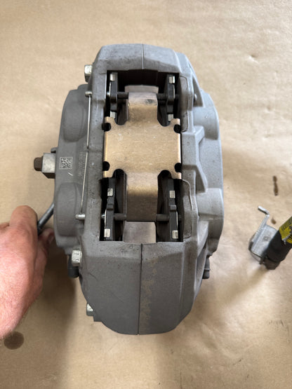 2015-2023 Ford Mustang GT 5.0L Front Brakes and Calipers