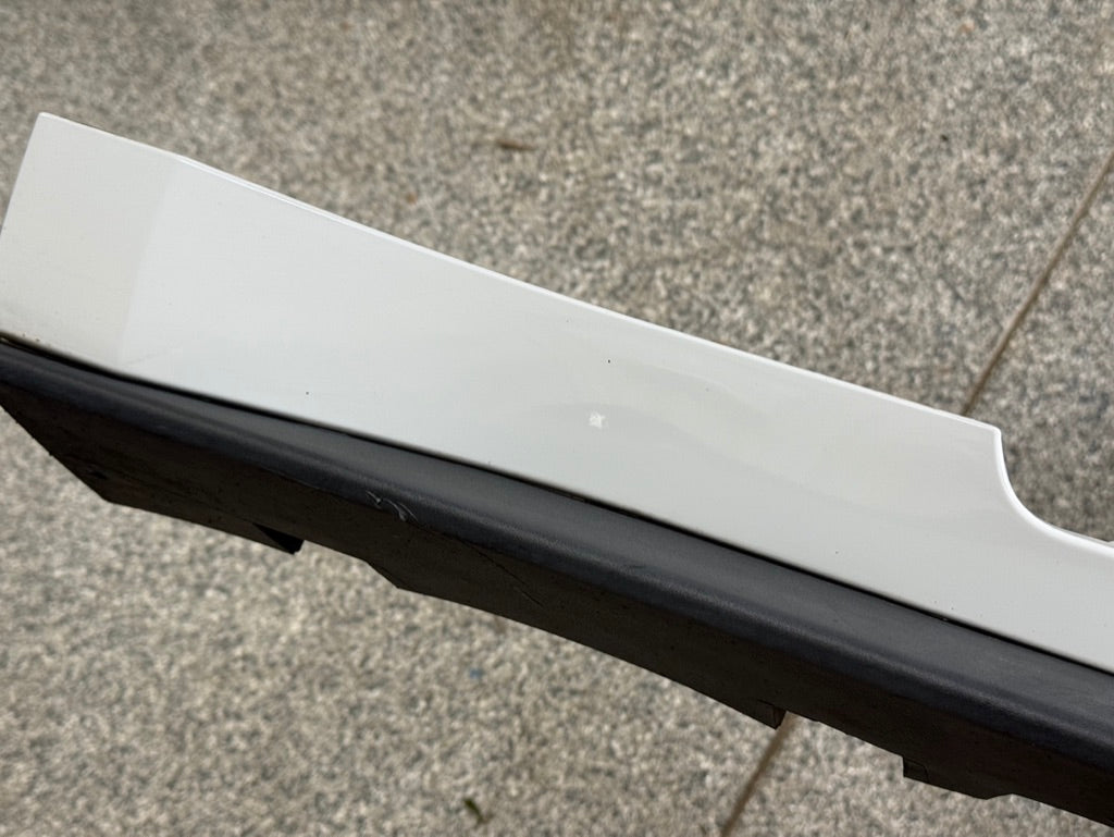 2015-2023 Ford Mustang GT V6 LH Side Skirt Molding Driver Side "White"