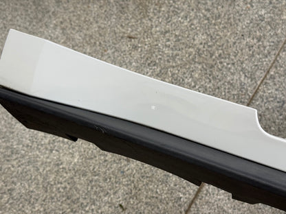 2015-2023 Ford Mustang GT V6 LH Side Skirt Molding Driver Side "White"