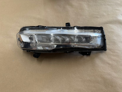 2018-2023 Mustang GT RH Passenger Side Turn Signal Light Fog Light LED