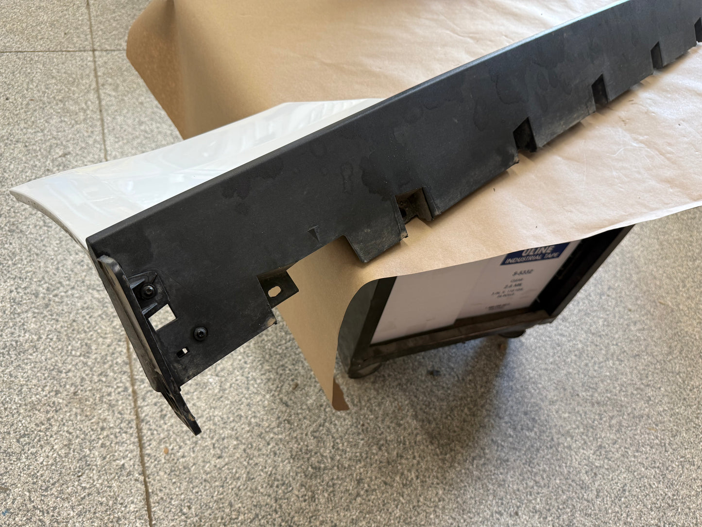 2015-2023 Ford Mustang GT V6 RH Passenger Side Skirt Molding "YZ"