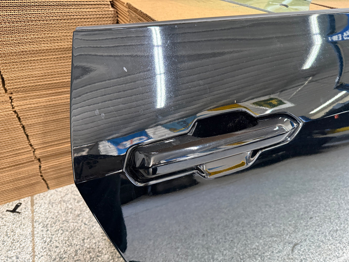 2024-2026 Ford Mustang GT EcoBoost RH Passenger Side Door Complete w/Glass "G1"