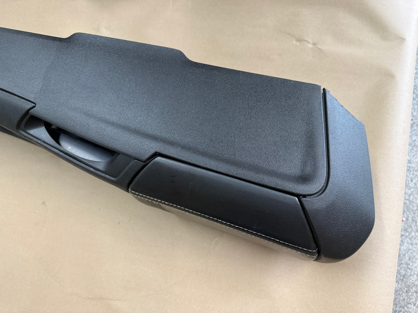 2010-2015 Chevrolet Camaro SS Center Console Assembly