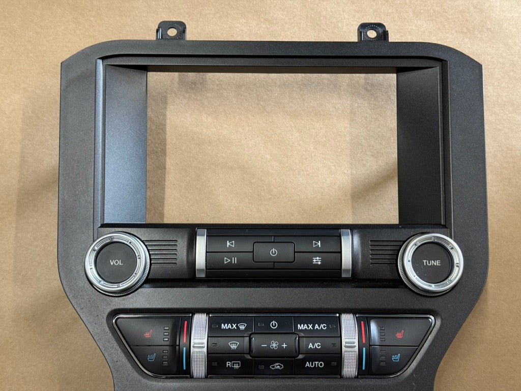 2021 Ford Mustang GT Touch Screen, Face Plate, Radio, Module USB Port