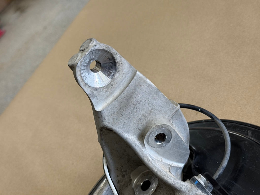 2015-2023 Ford Mustang 5.0 GT RH Passenger Side Rear Spindle Knuckle