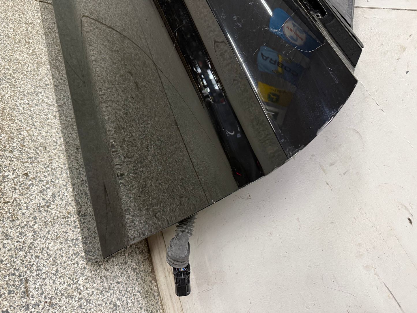 2015-2023 Ford Mustang GT GT500 LH Driver Side Door Complete w/Glass "G1"