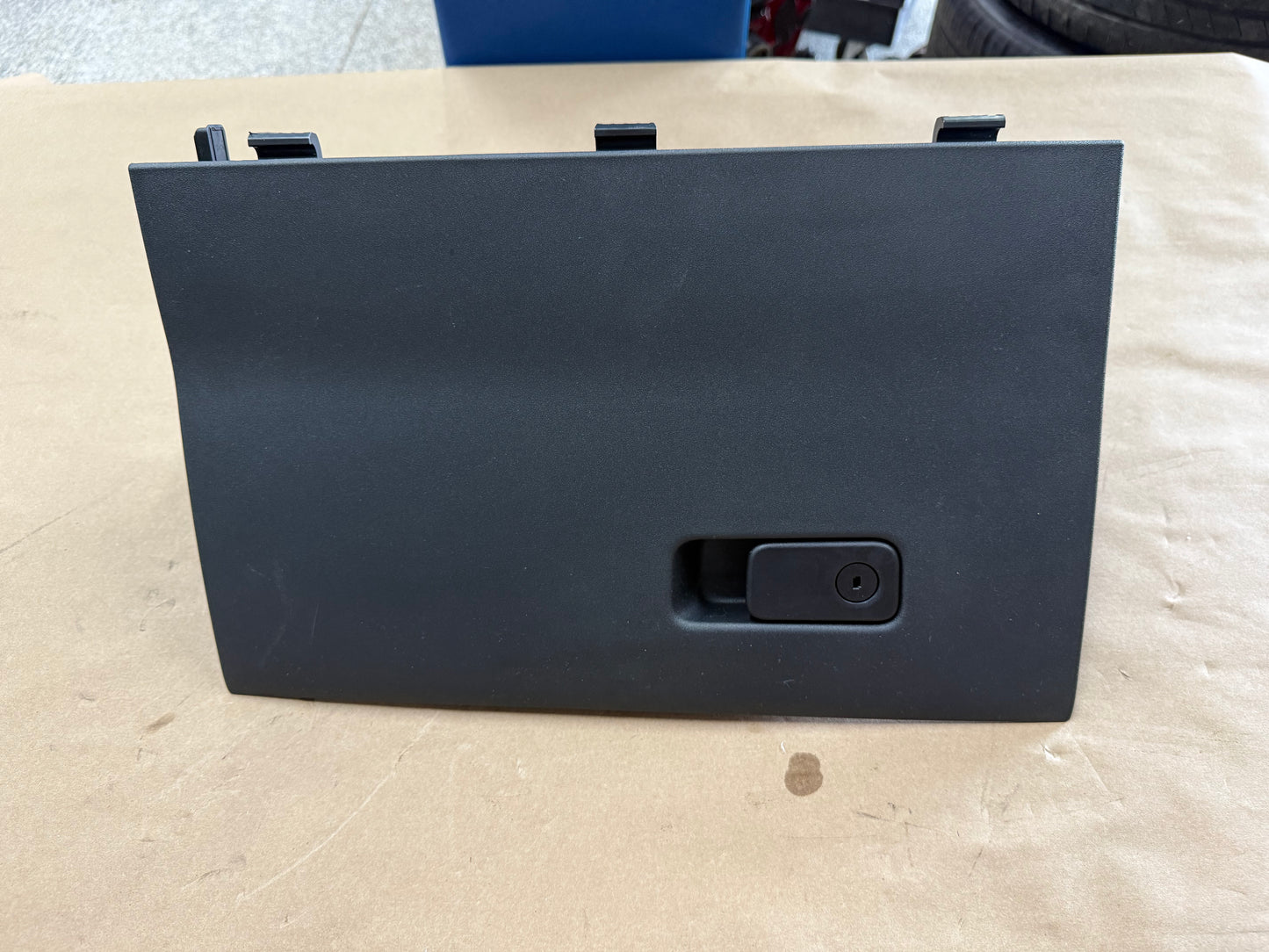 2024-2026 Ford Mustang Glove Box S650