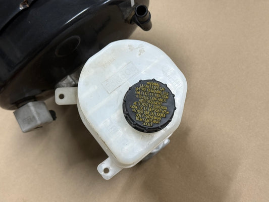 2023-2026 F-250 Super Duty 6.7L Hydraulic Master Cylinder Brake Booster Vacuum
