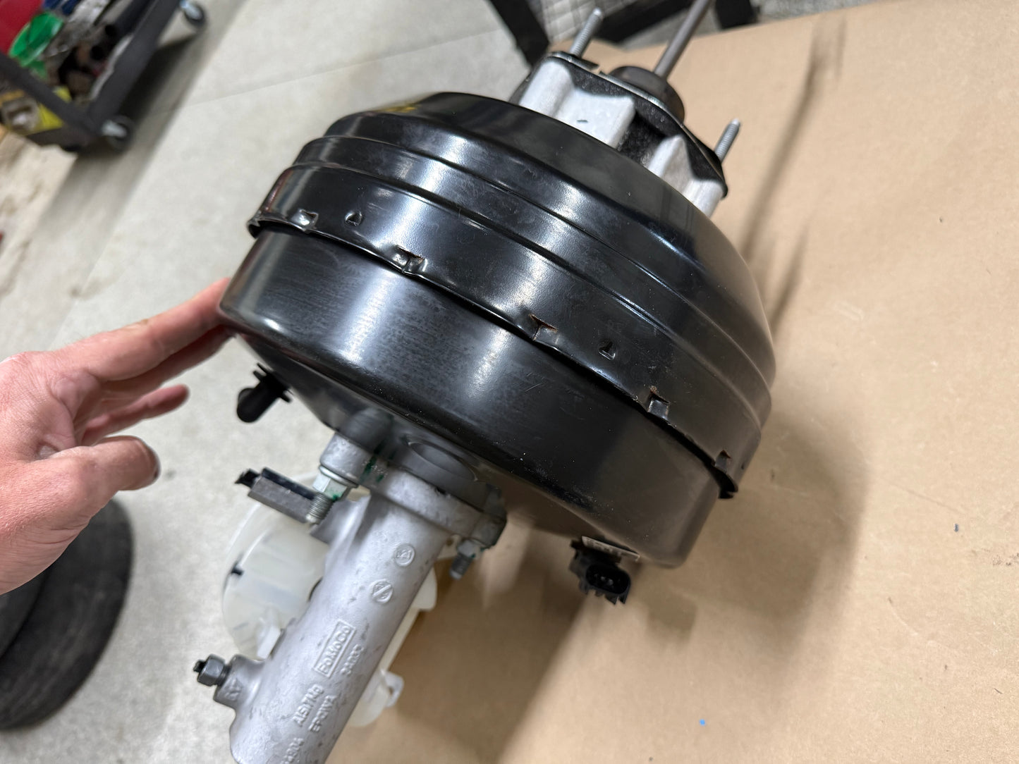 2017-2022 F-250 Super Duty 7.3L Hydraulic Master Cylinder Brake Booster Vacuum