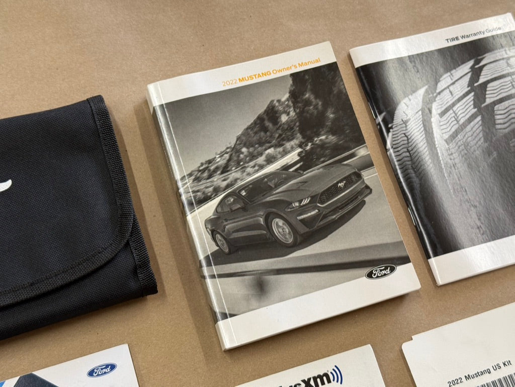2022 Ford Mustang GT Owners Manual And Literature w/Cover