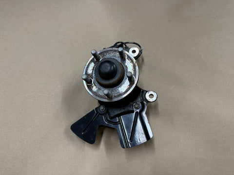 2015-2020 Ford Mustang 5.0L GT LH Driver Side Front Spindle Knuckle Hub