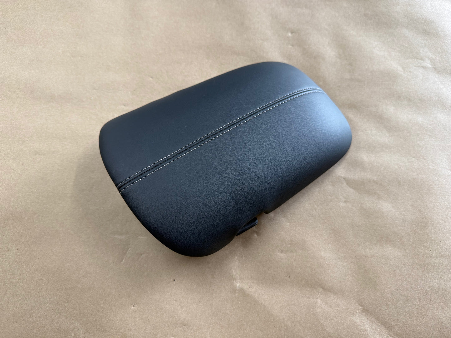 2024-2026 Ford Mustang Center Top Console Lid Armrest