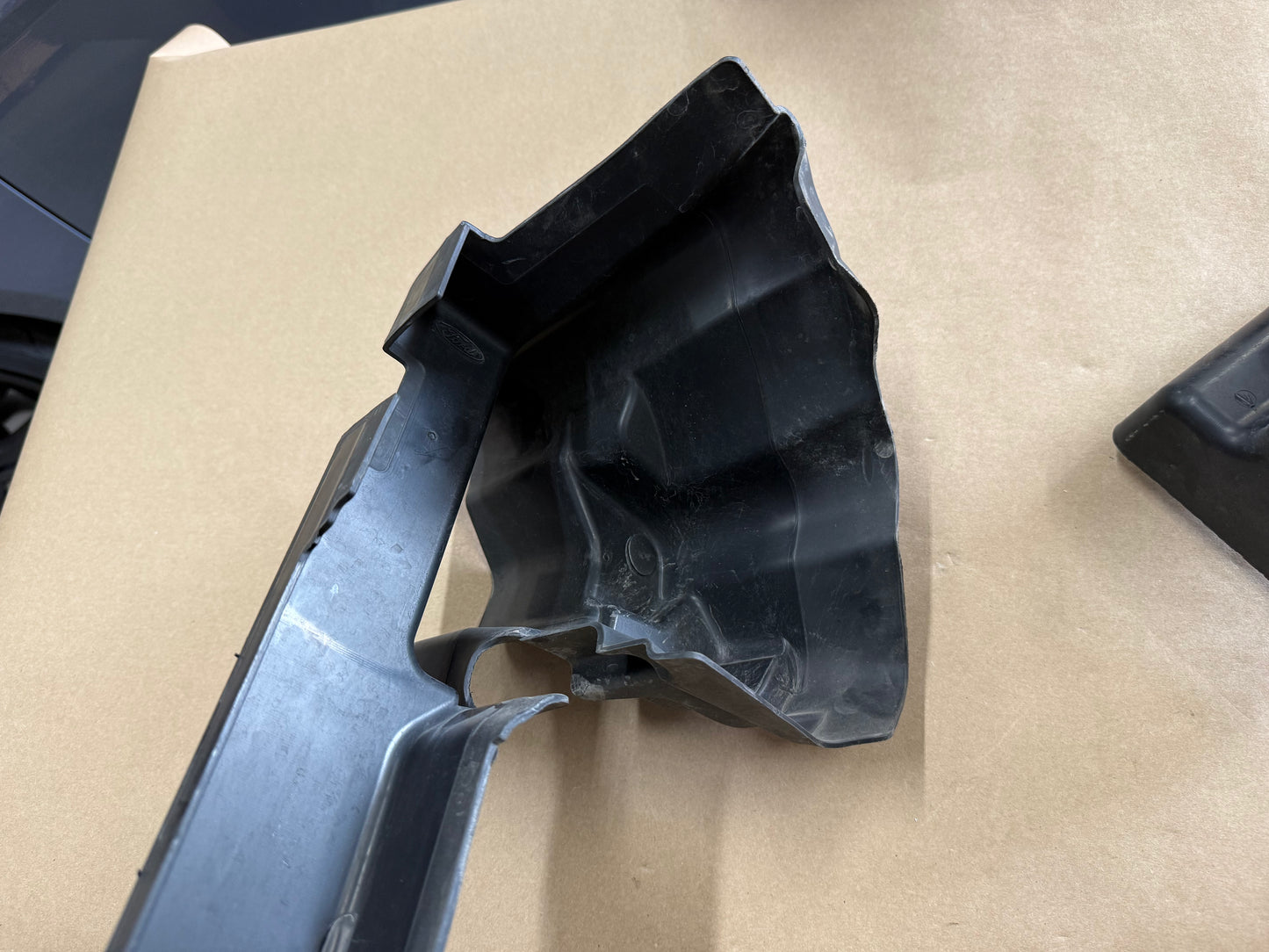2018-2023 Ford Mustang GT Radiator Side Air Deflectors