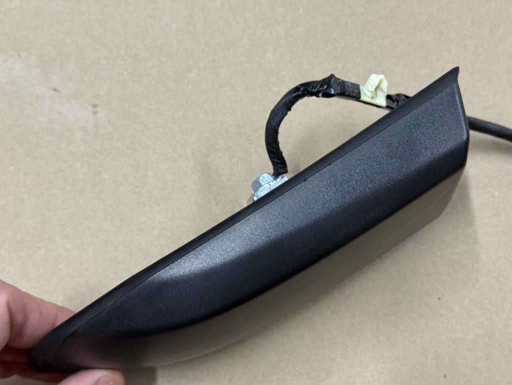 2023-2025 Ford F-250 Super Duty Satellite Radio Antenna Module Left