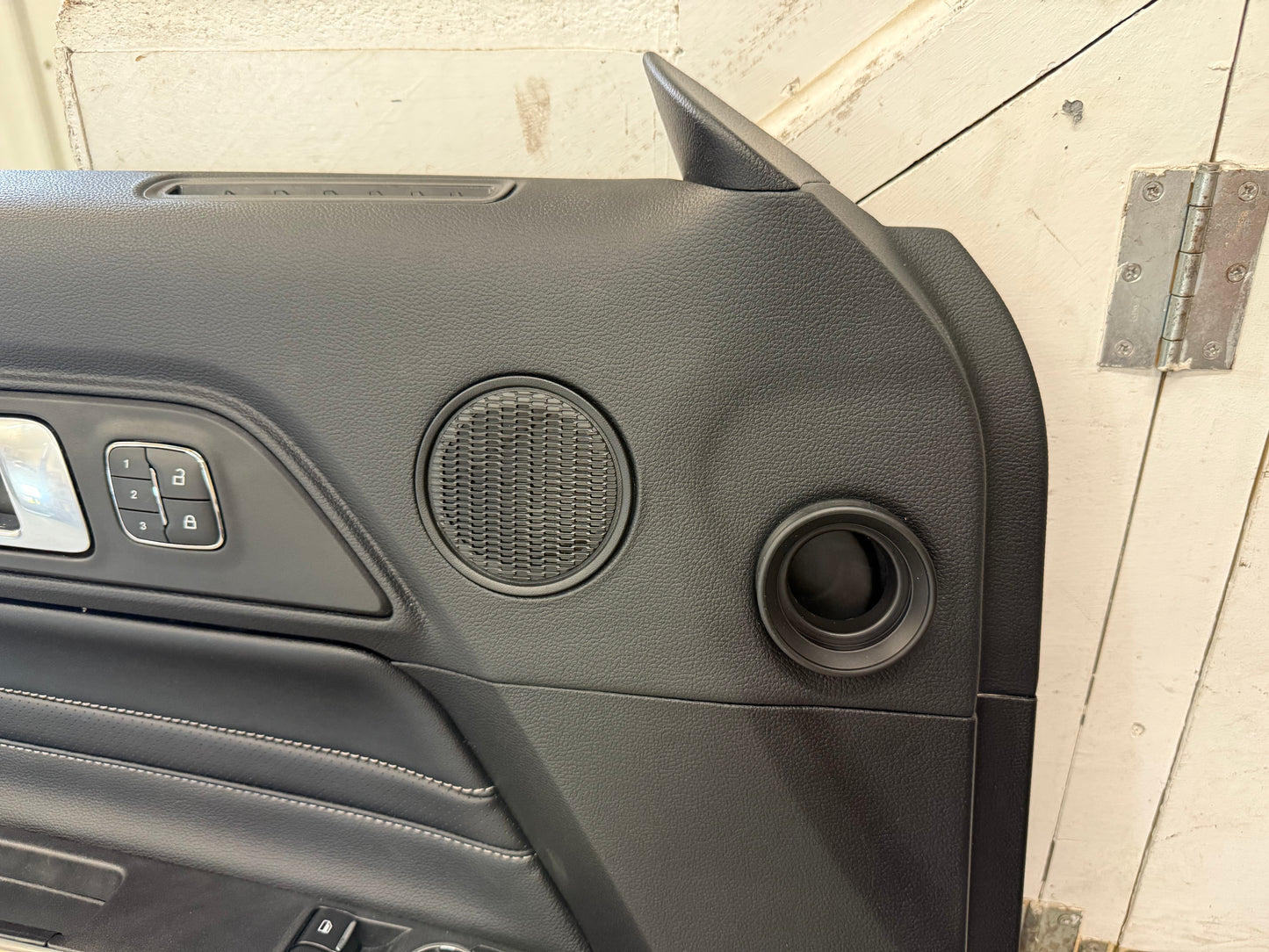 2018-2023 Ford Mustang GT LH Driver Leather Insert Door Panel Grey Stitching