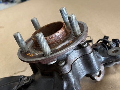 2024-2026 Mustang GT LH Driver Side Front Spindle Knuckle Hub 16k miles