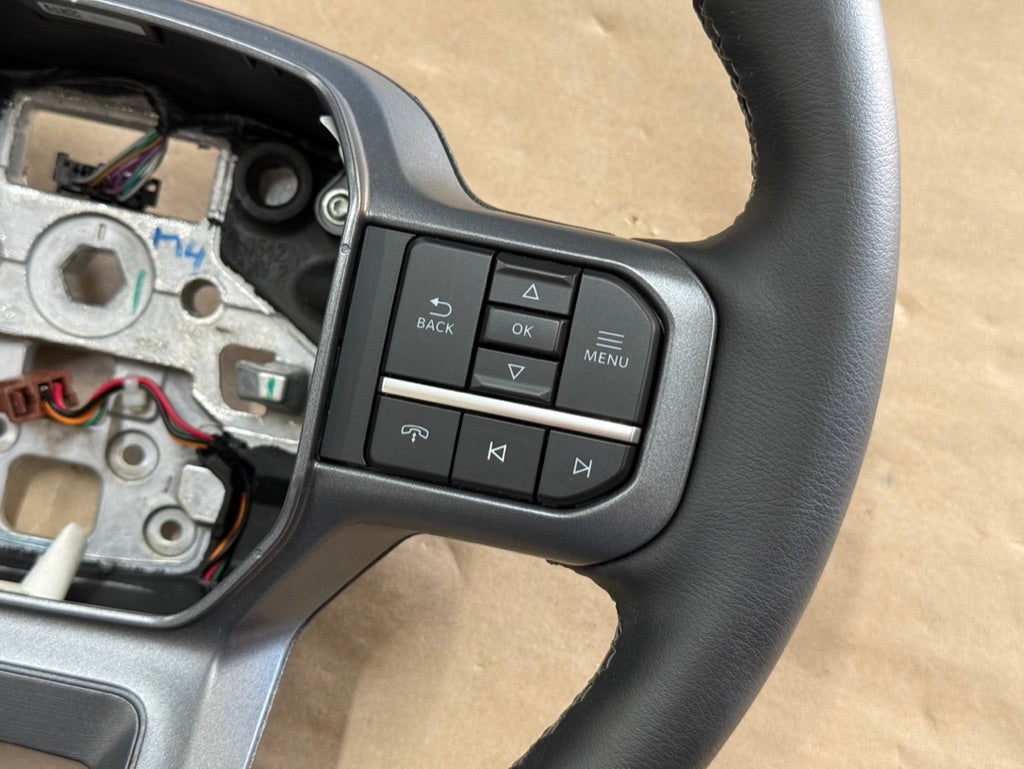 2023-2026 Ford F-250 F-350 Super Duty Soft Leather Steering Wheel 11k miles