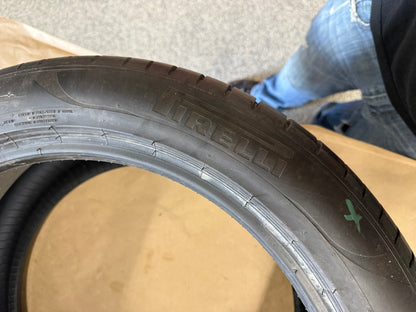Pirelli P Zero PZ4 285/40/19 Tire