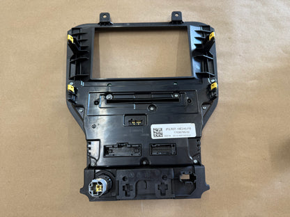 2021 Ford Mustang GT Touch Screen, Face Plate, Radio, Module USB Port