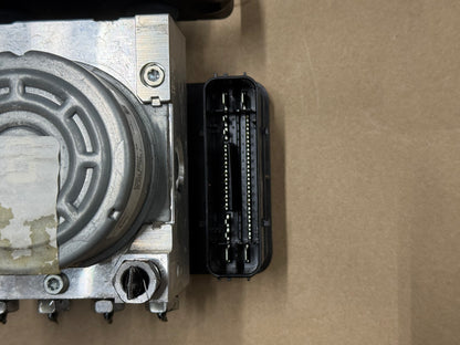 2020 Ford Mustang GT ABS Module Controller Anti-Lock Brakes "Auto"