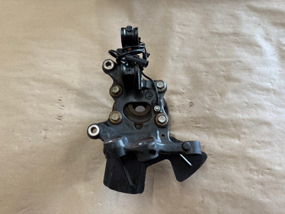 2021-2023 Ford Mustang 5.0 GT LH Driver Side Front Spindle Knuckle Hub 4 Bolt