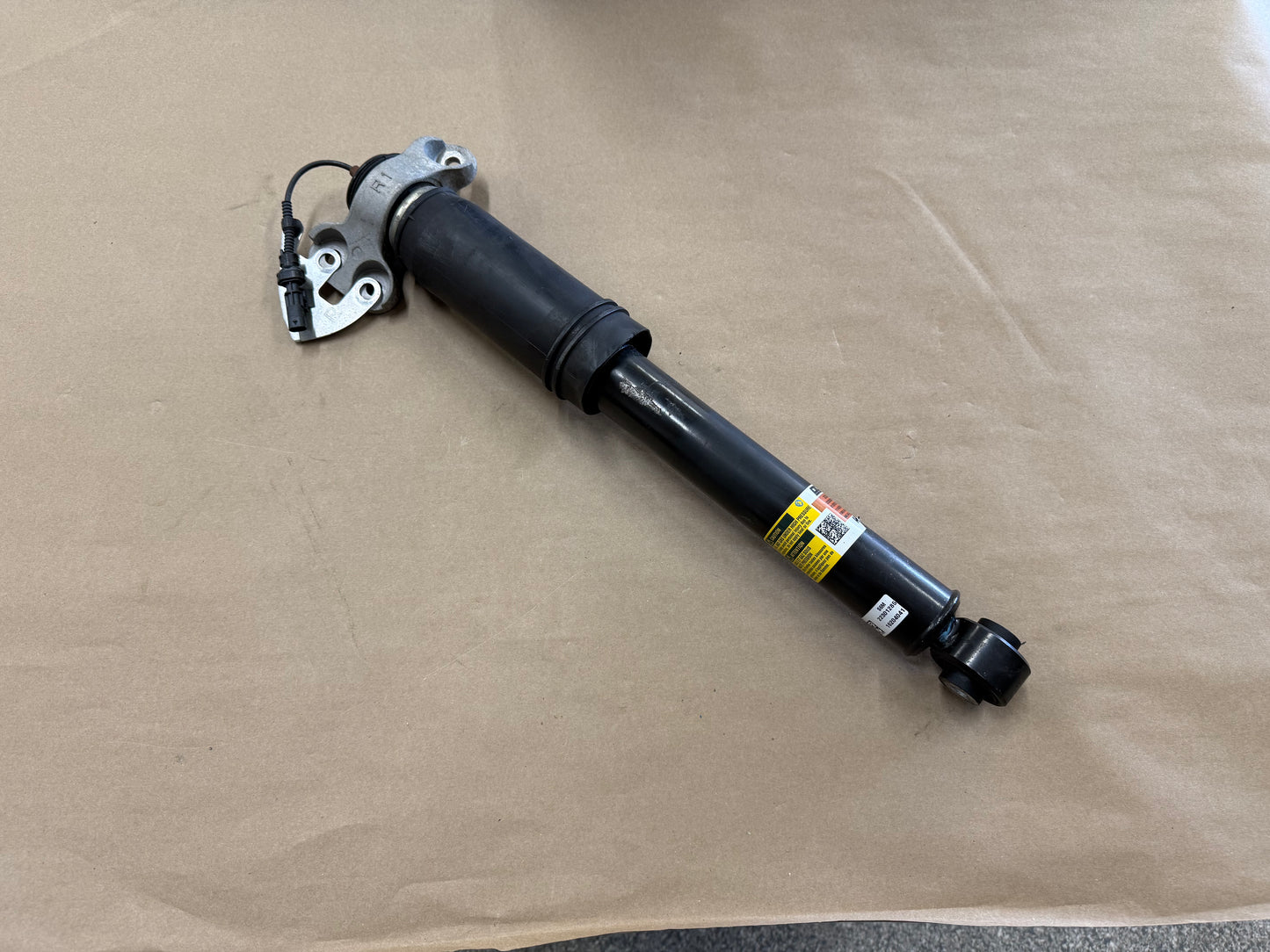 2016-2023 Chevrolet Camaro SS ZL1 RH Passenger MagneRide Shock