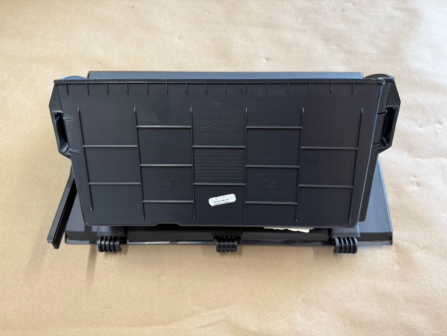 2024-2026 Ford Mustang Glove Box S650